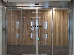 智能出入口解決方案 從自動(dòng)感應(yīng)門到門禁系統(tǒng)的全面解析